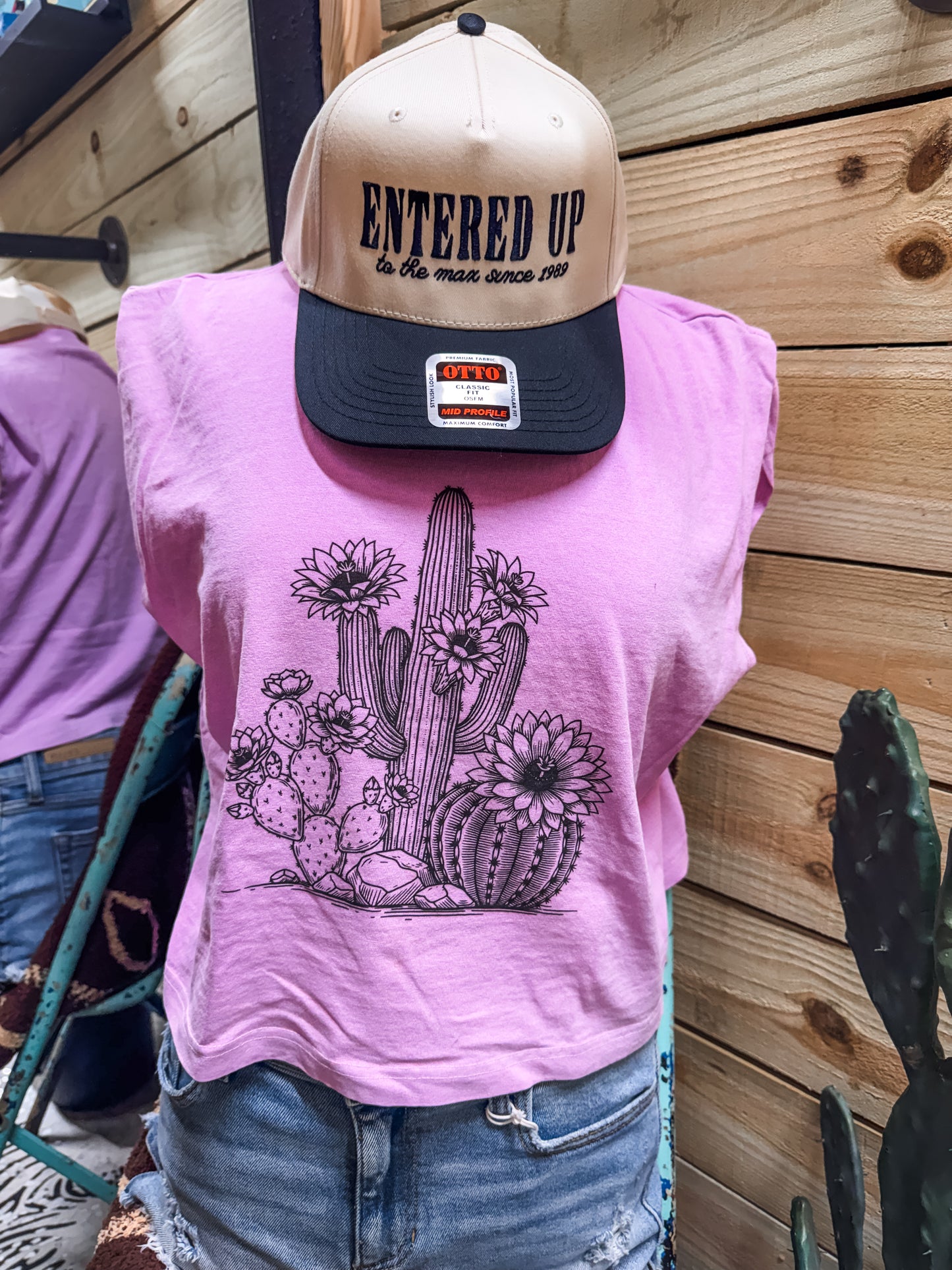 Cactus Scene Tank